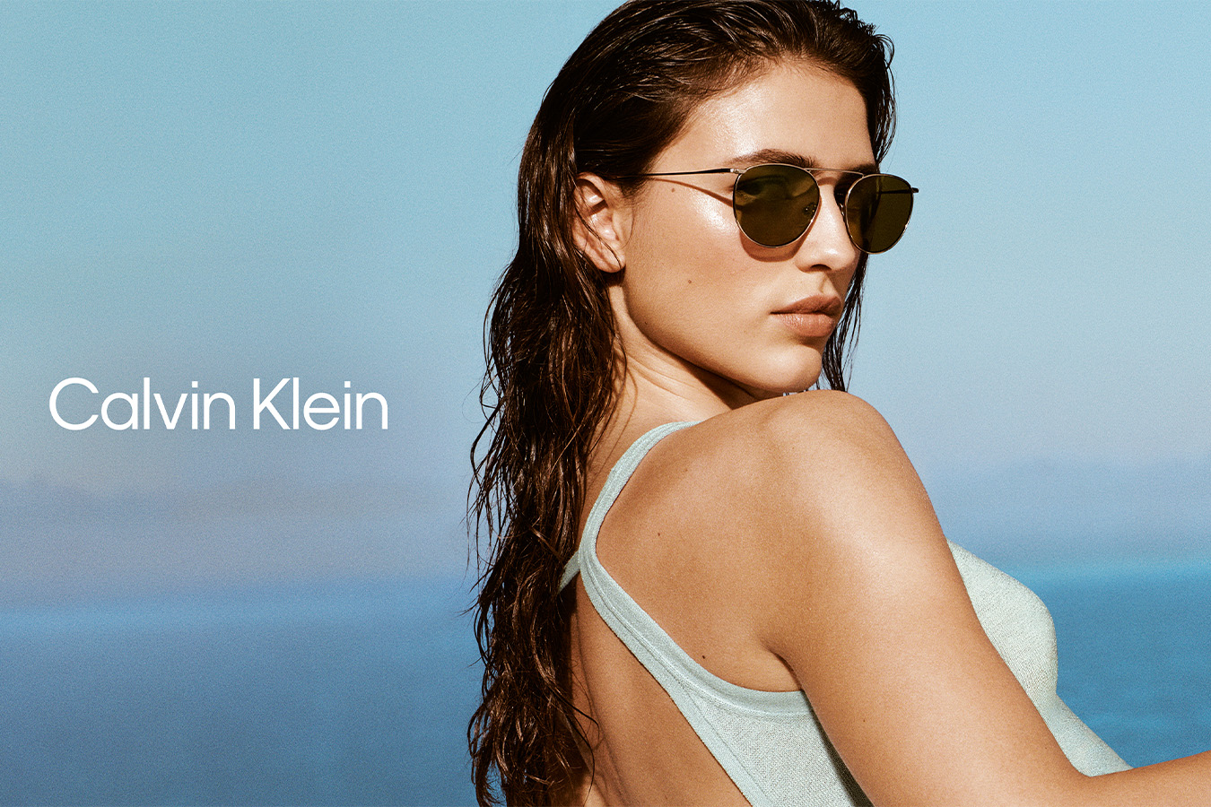 Calvin Klein: ochelari cu design modern, minimalist și ușor de purtat