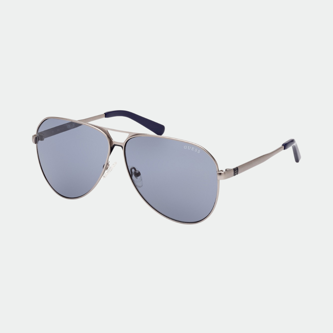 Guess 00069